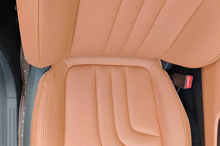 Used NETA X 2023 500 Right Front Seat