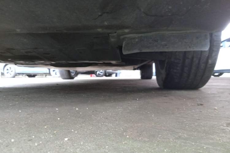 Used NETA X 2023 500 Chassis Front Left