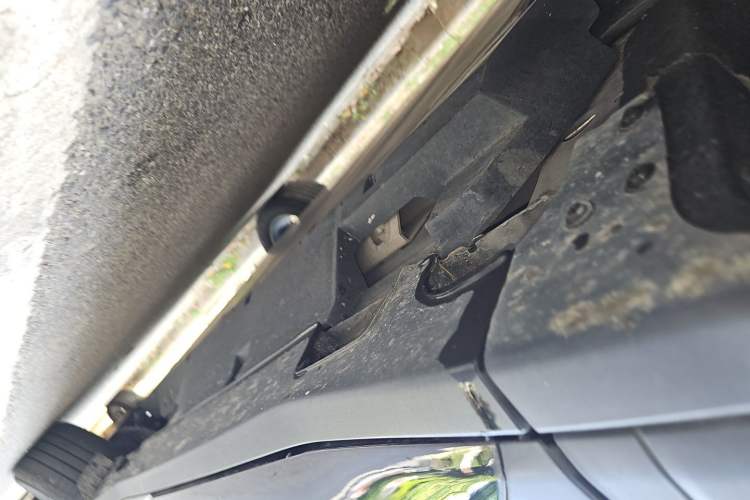 Used NETA X 2023 400 Lite Chassis Front Left