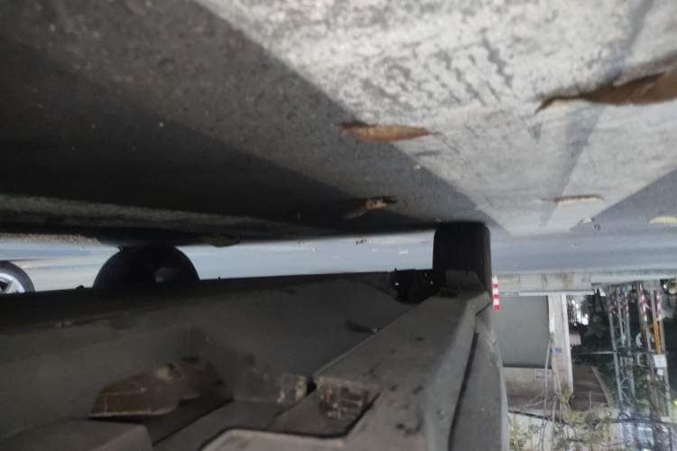Used NETA X 2023 400 Lite Chassis Front Right