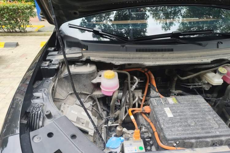 Used NETA X 2023 500 Lite Engine Bay Right
