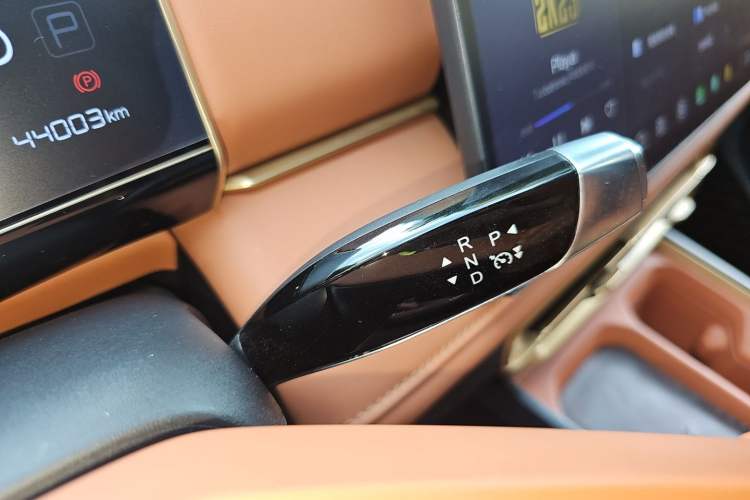 Used NETA X 2023 400 Lite Gear Lever