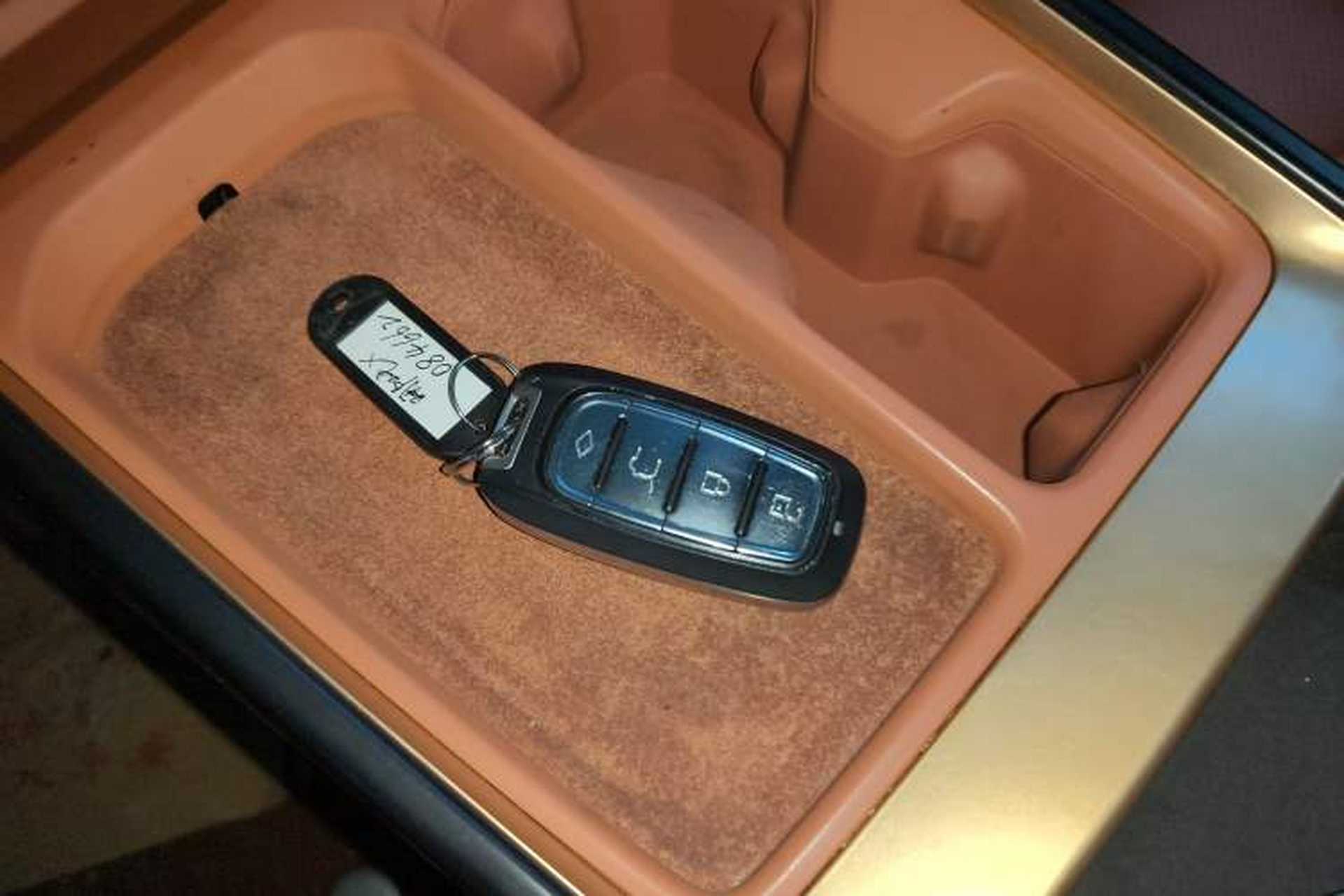 Used NETA X 2023 400 Lite Interior 1