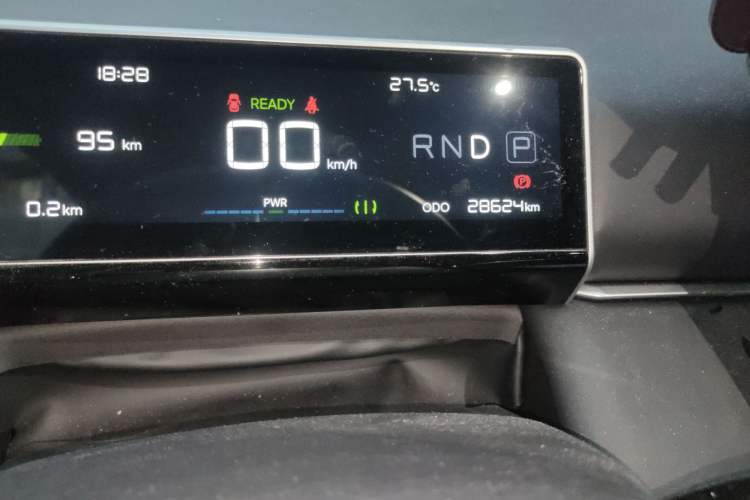 Used NETA X 2023 400 Lite Odometer Close Up