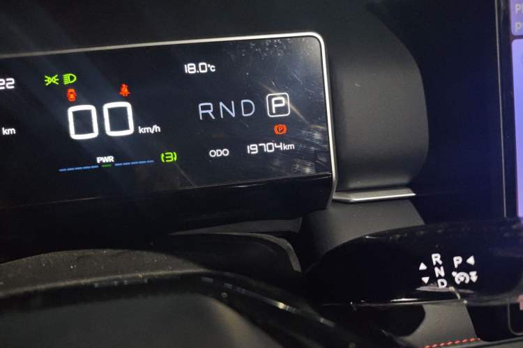 Used NETA X 2023 400 Lite Odometer Close Up