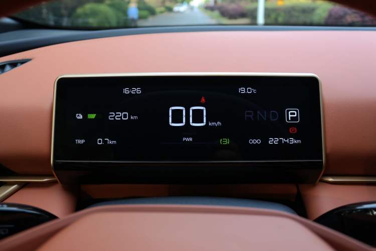 Used NETA X 2023 500 Lite Odometer Close Up