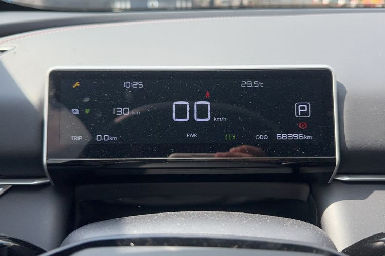 Used NETA X 2023 500 Lite Odometer Close Up