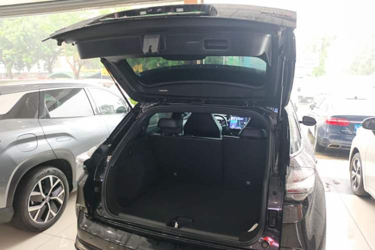 Used NETA X 2023 400 Lite Trunk