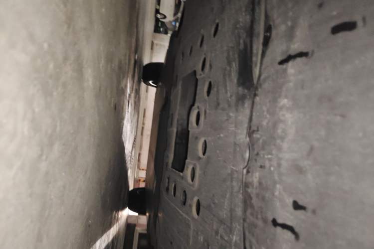Used NETA X 2023 500 Chassis Front
