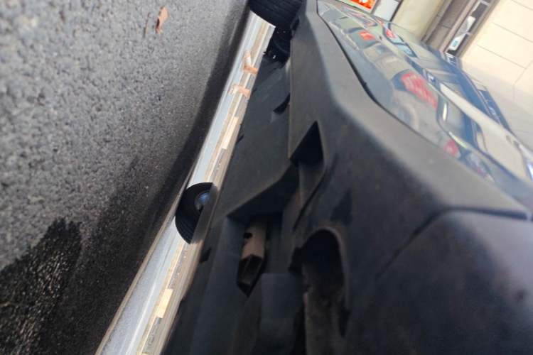 Used NETA X 2023 500 Lite Chassis Front Right