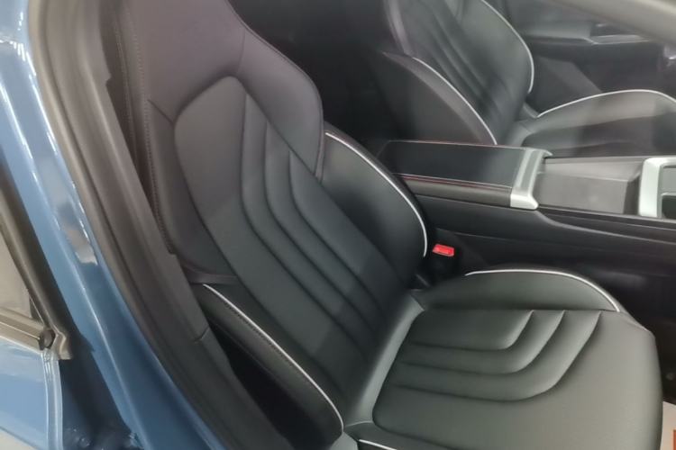 Used NETA X 2023 400 Lite Right Front Seat