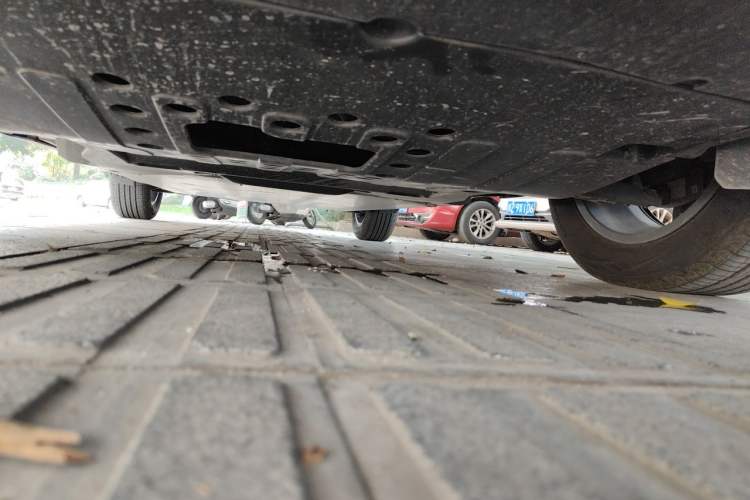 Used NETA X 2023 500 Chassis Front