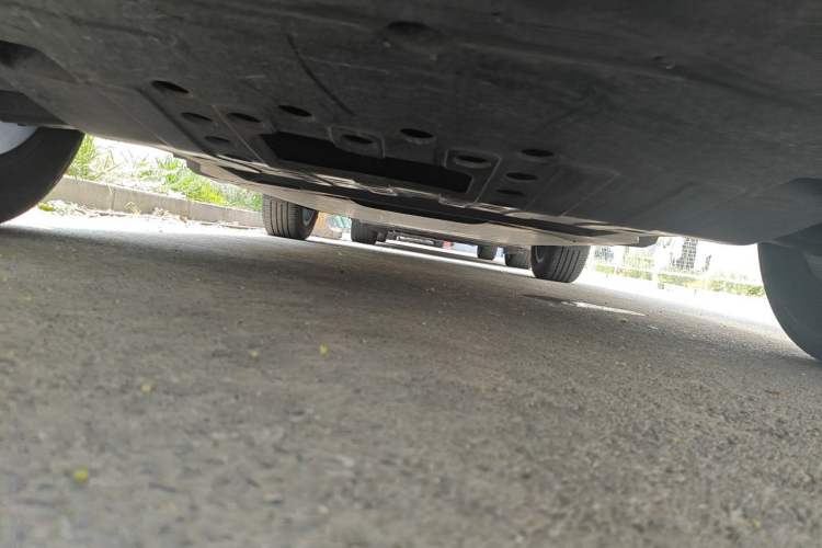 Used NETA X 2023 500 Chassis Front