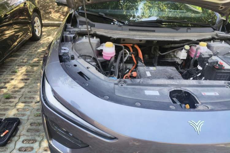 Used NETA X 2023 500 Engine Bay Right