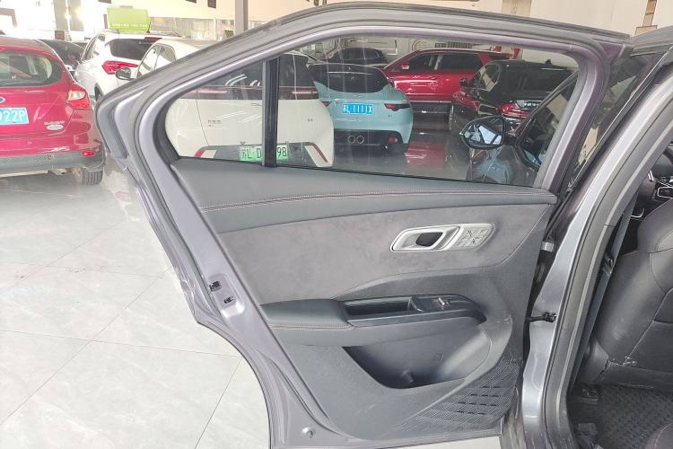 Used NETA X 2023 400 Lite Interior 8