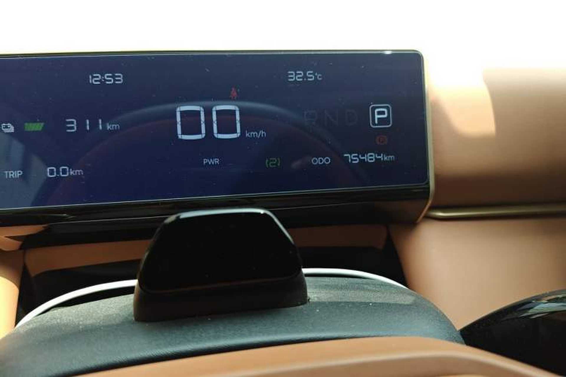 Used NETA X 2023 500 Odometer Close Up