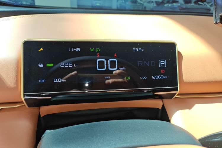 Used NETA X 2023 400 Lite Instrument Cluster
