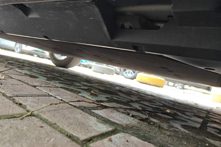 Used NETA X 2023 400 Lite Chassis Front Right