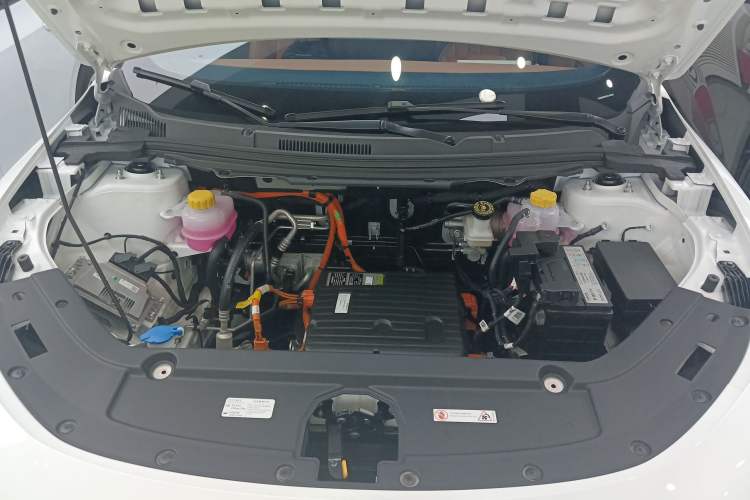 Used NETA X 2023 500 Engine Bay