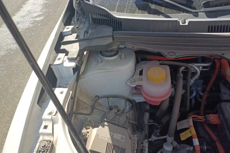 Used NETA X 2023 500 Lite Engine Bay Right