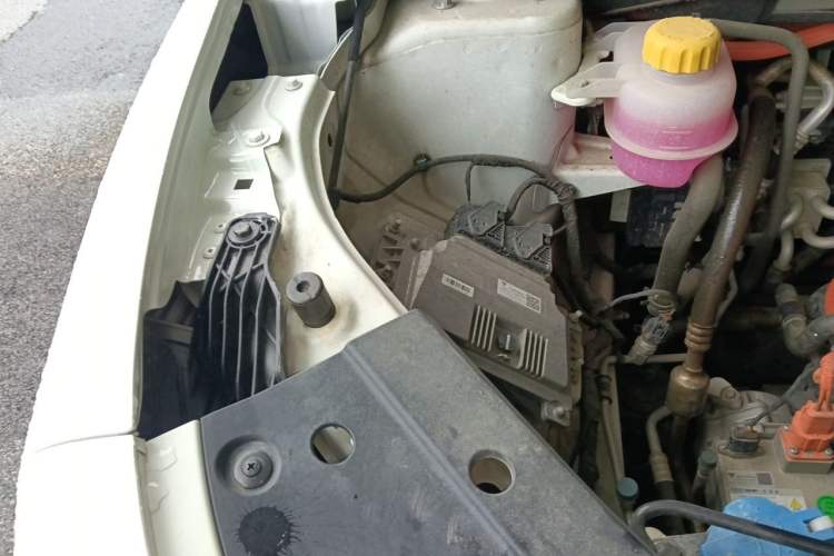 Used NETA X 2023 400 Lite Engine Bay Right