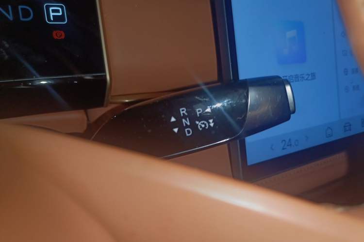 Used NETA X 2023 500 Lite Gear Lever