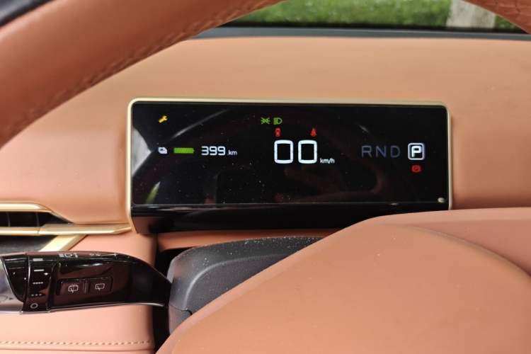 Used NETA X 2023 400 Lite Instrument Cluster