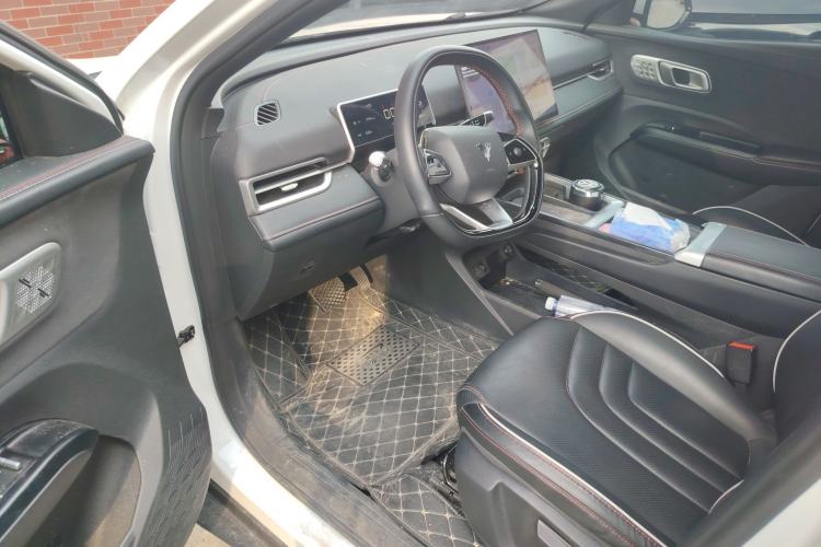 Used NETA X 2023 400 Lite Interior 3