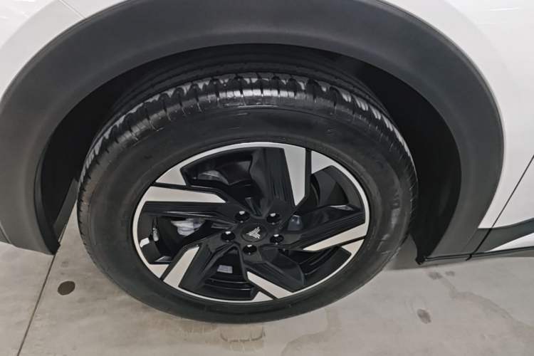 Used NETA X 2023 500 Left Front Wheel Hub