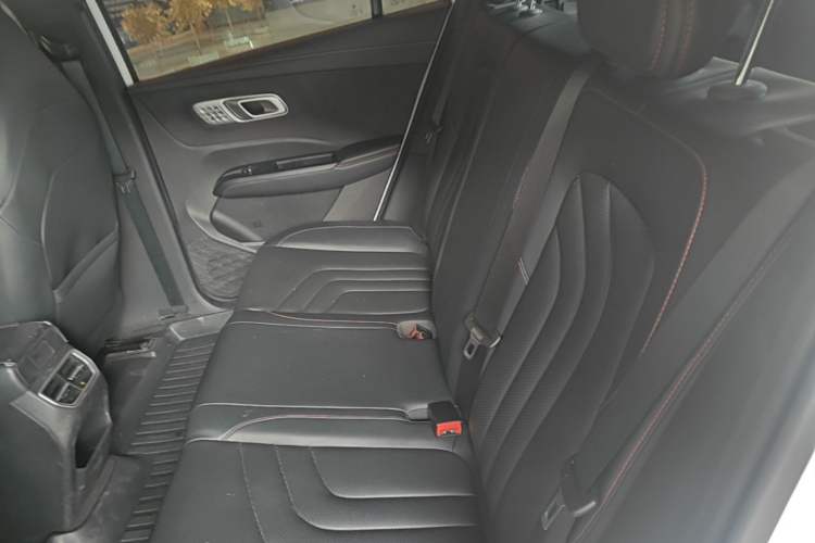 Used NETA X 2023 400 Lite Left Rear Seat