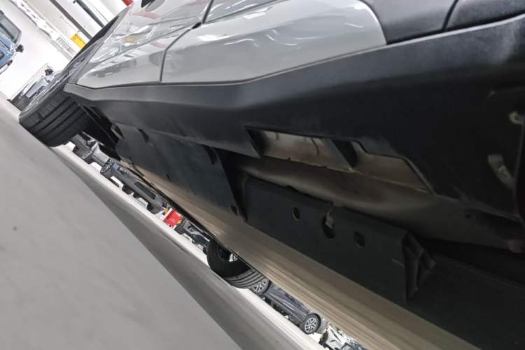 Used NETA X 2023 500 Left Side Sill