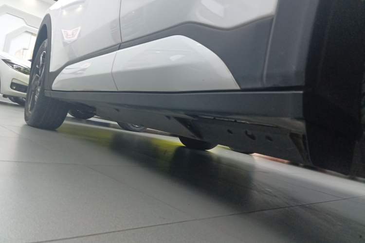 Used NETA X 2023 500 Left Side Sill