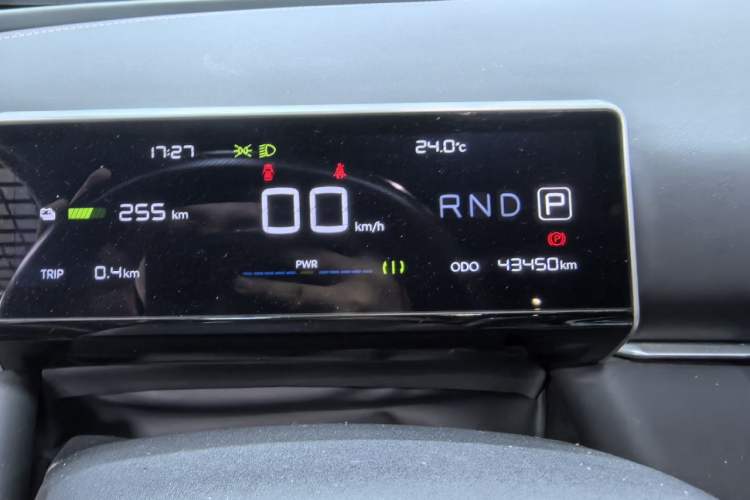 Used NETA X 2023 400 Lite Odometer Close Up