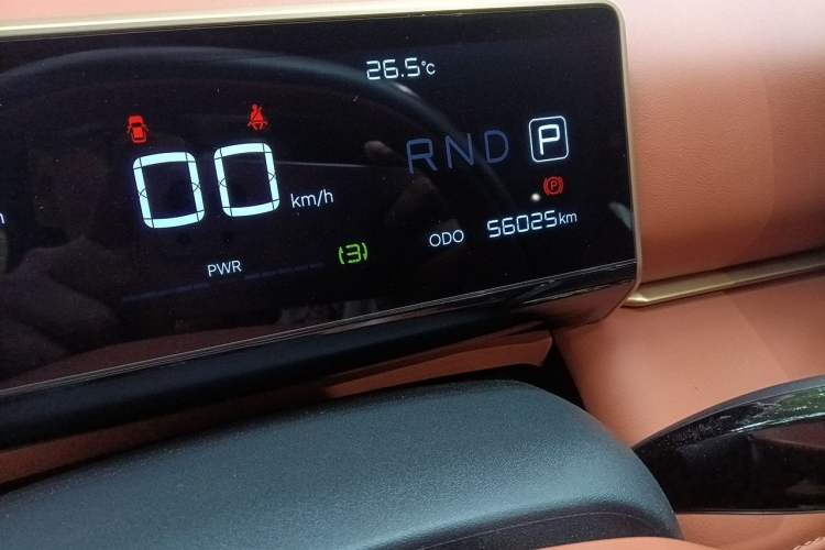 Used NETA X 2023 400 Lite Odometer Close Up
