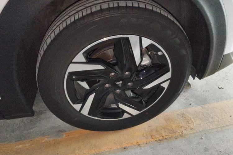 Used NETA X 2023 500 Lite Right Front Wheel Hub