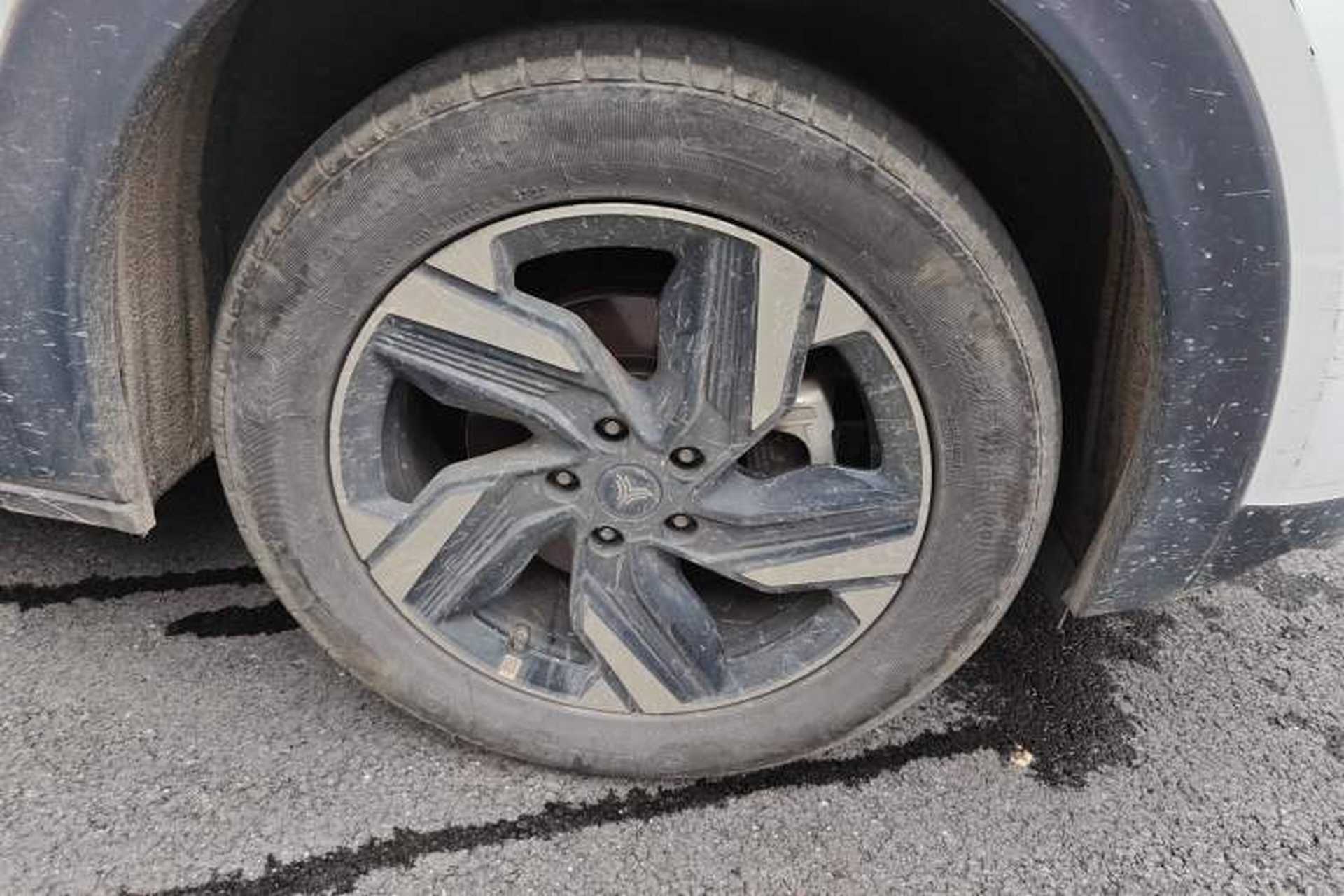 Used NETA X 2023 500 Right Front Wheel Hub