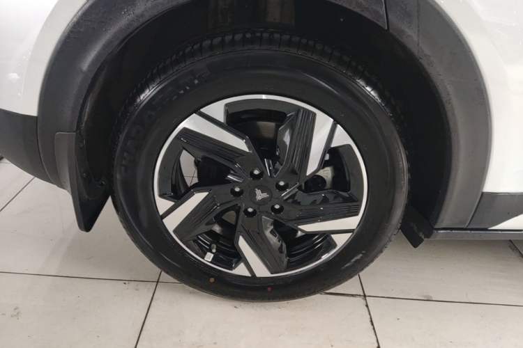 Used NETA X 2023 400 Right Rear Wheel Hub