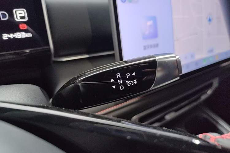 Used NETA X 2024 500 Prestige Edition Gear Lever