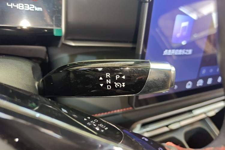 Used NETA X 2024 500 Prestige Edition Gear Lever