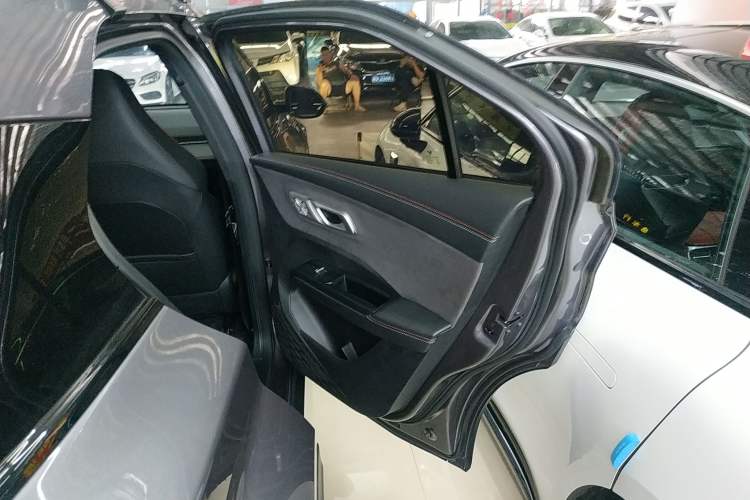 Used NETA X 2024 500 Prestige Edition Interior 6