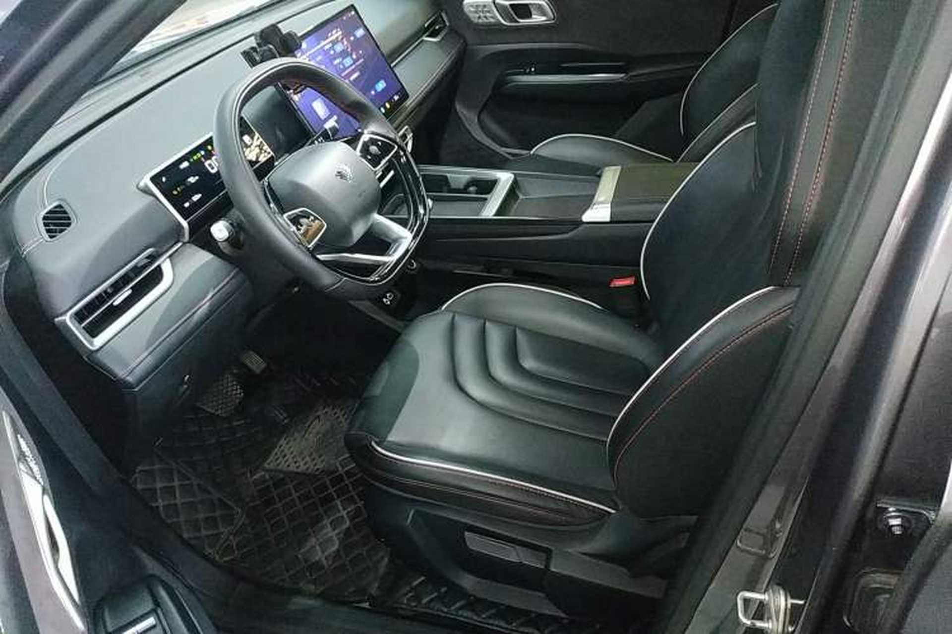 Used NETA X 2024 500 Prestige Edition Left Front Seat