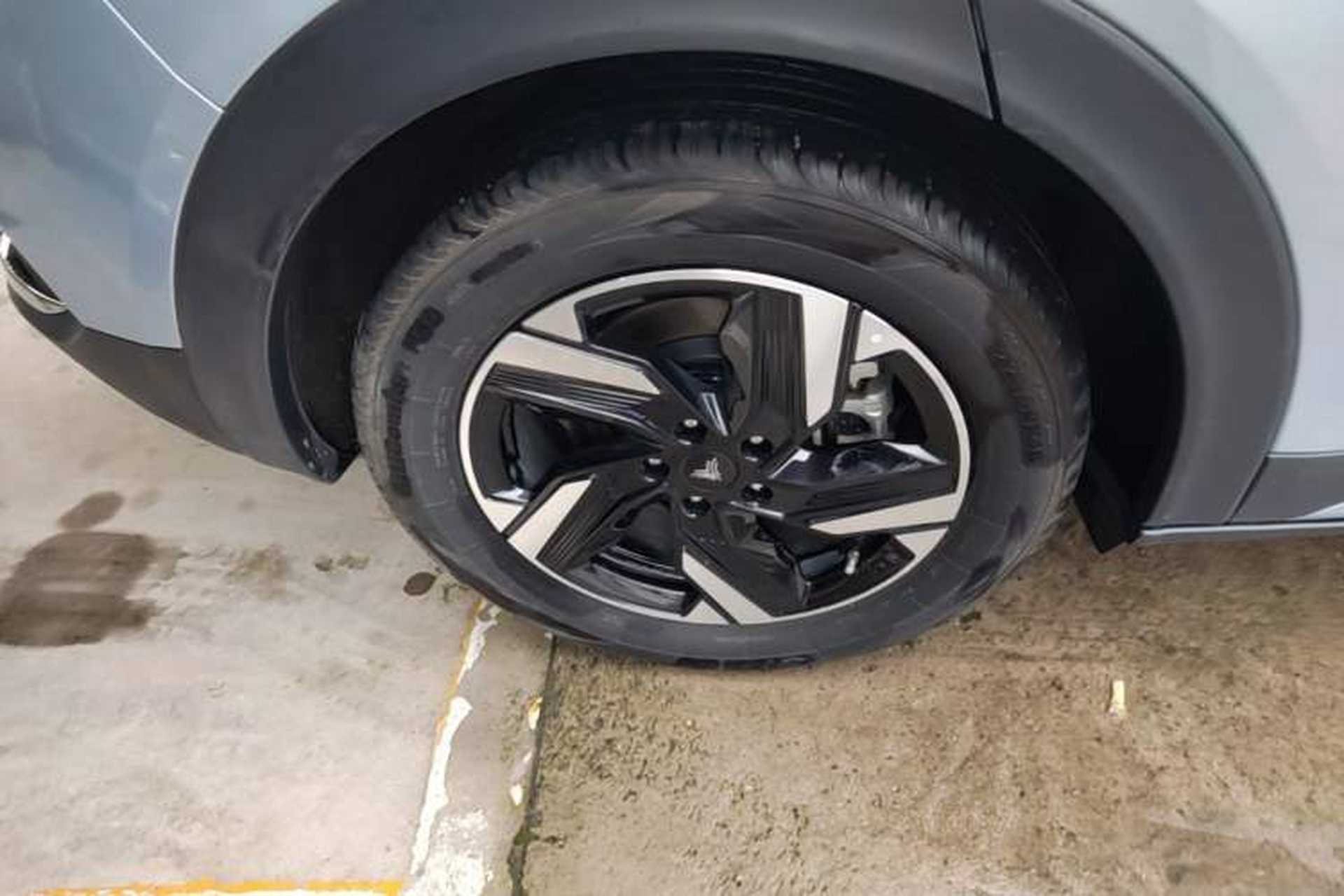 Used NETA X 2024 500 Prestige Edition Right Rear Wheel Hub