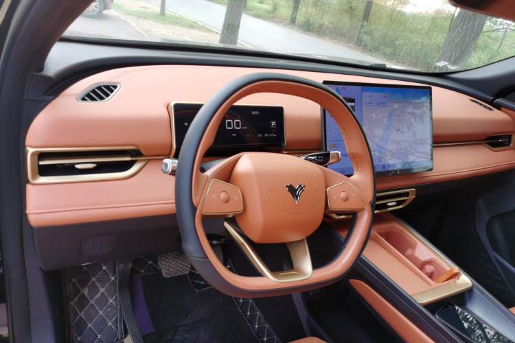 Used NETA X 2025 500 Plus Center Console