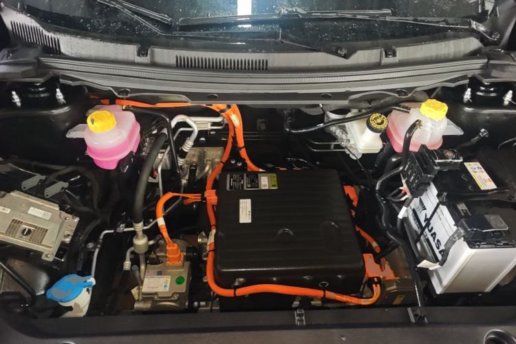 Used NETA X 2025 500 Air Engine Bay