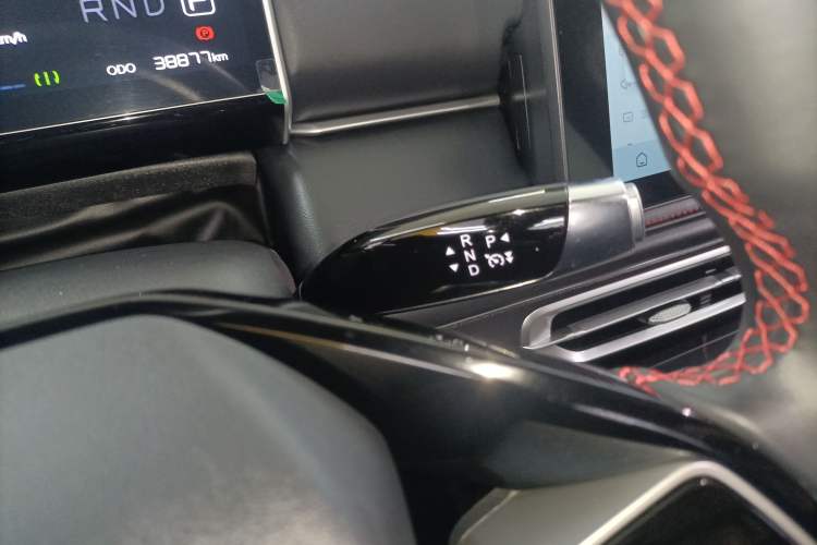 Used NETA X 2025 500 Industry Edition Gear Lever