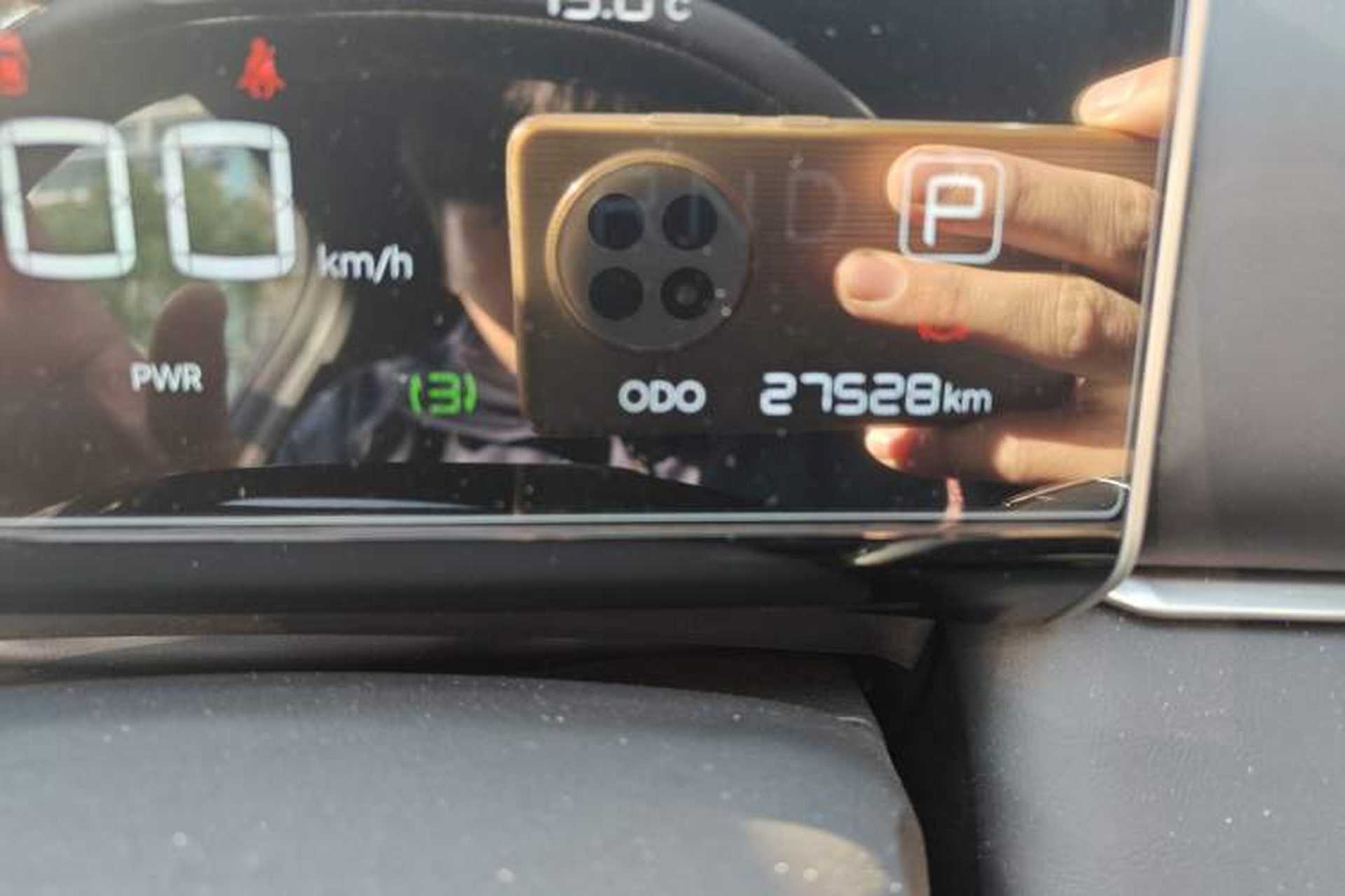 Used NETA X 2025 500 Plus Odometer Close Up