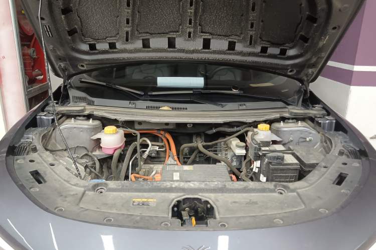 Used NETA X 2025 500 Air Engine Bay