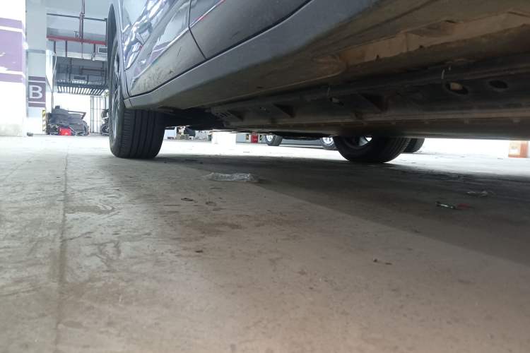 Used NETA X 2025 500 Air Left Side Sill