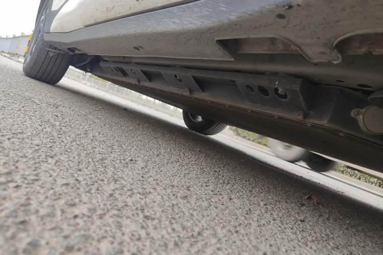Used NETA X 2025 500 Plus Chassis Front Right