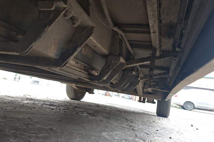 Used New Gonow Aoteng  Chassis Front Left